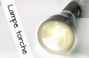 Lampe torche publicitaire personnalisée avec logo pour entreprise et association à prix discount 