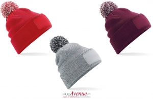 Bonnet personnalisé avec pompon et patch